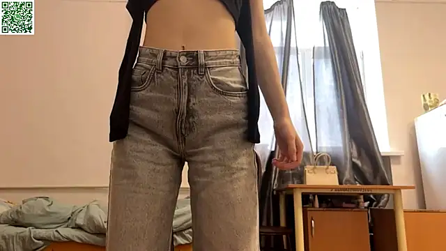 vickiekush - VickieKush's free webcam - UK Sex Cams