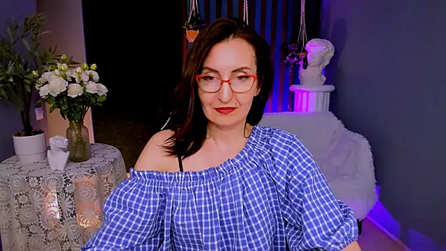 unaterra - UnaTerra's free webcam - UK Sex Cams