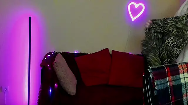 Alicia_love00 webcam