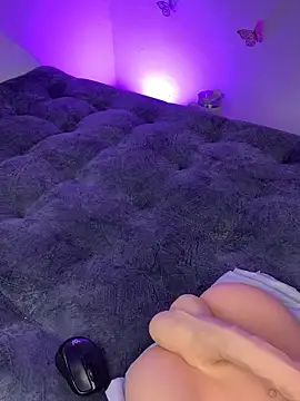 veronica__olsonn webcam