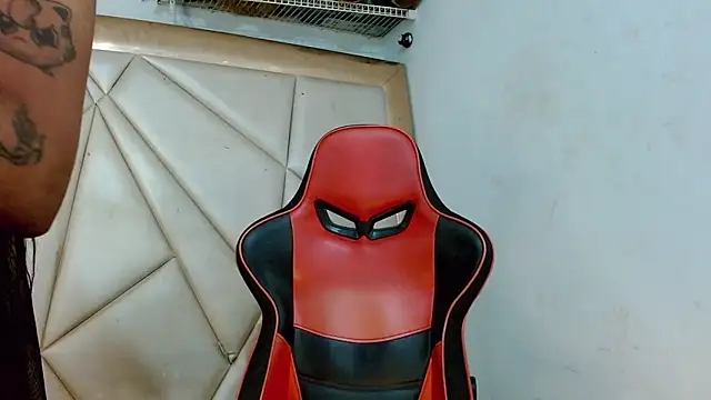 sweet_brunettex_lovingyou webcam