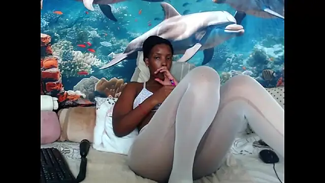 AfricanBarbiee69 webcam