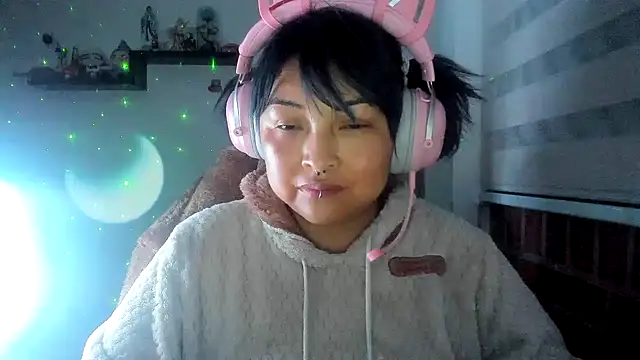 shaddycute_ - Shaddycute_'s free webcam - UK Sex Cams