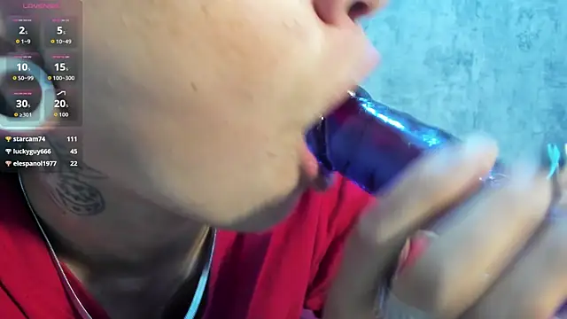 naughty_girll2 webcam