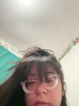 indiegirl666 (F young) - SHOW PUSSY