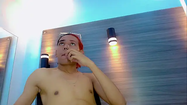 daviidbuckx_ - DaviidBuckx_'s free webcam - UK Sex Cams