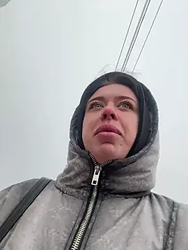 AlishaOfThorns webcam