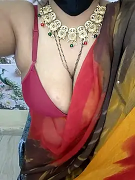 Long_hair_queen webcam