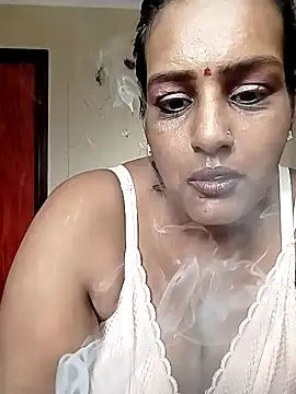 foxybaby420 - Foxybaby420's free webcam - UK Sex Cams