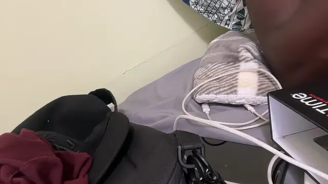 402bbc (M young) - NEW HERE SHOW LUV send pics females only