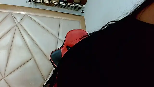 sweet_brunettex_lovingyou webcam