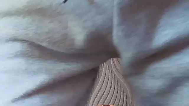 cumloverboyxx69 - Cumloverboyxx69's free webcam - UK Sex Cams