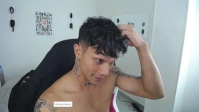 Leonard_Price webcam