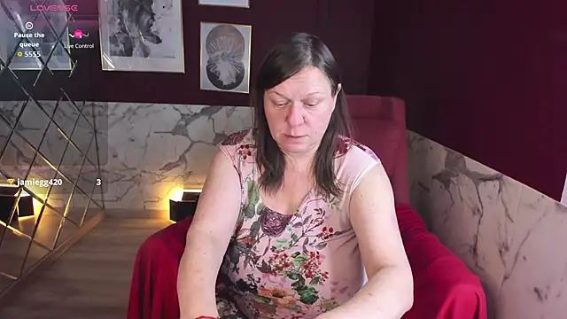 KellyPerfection webcam