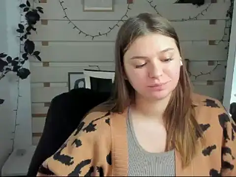 Josephine_Kiss webcam