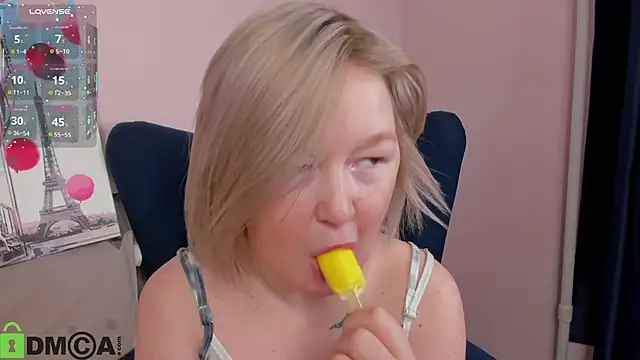 Sara_Robinson webcam