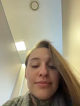 kishamur (F young) - Closeup naked show