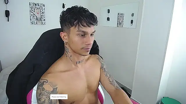 Leonard_Price webcam