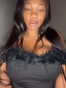 CharismaaBanx webcam