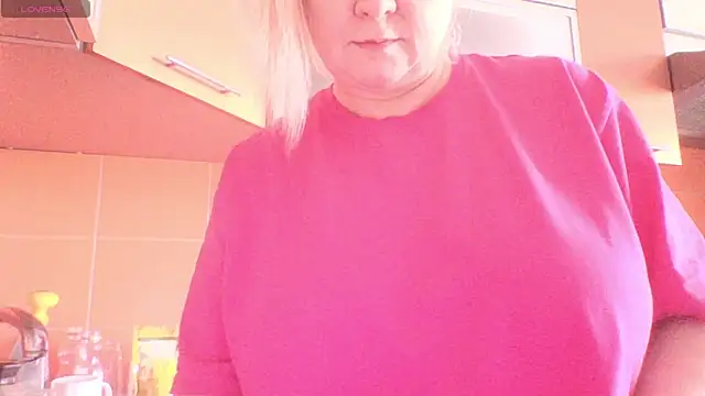 mira_robinsonnn webcam