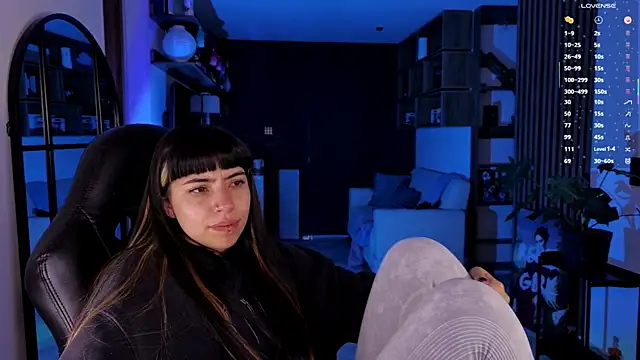 Saraa_Desiree webcam