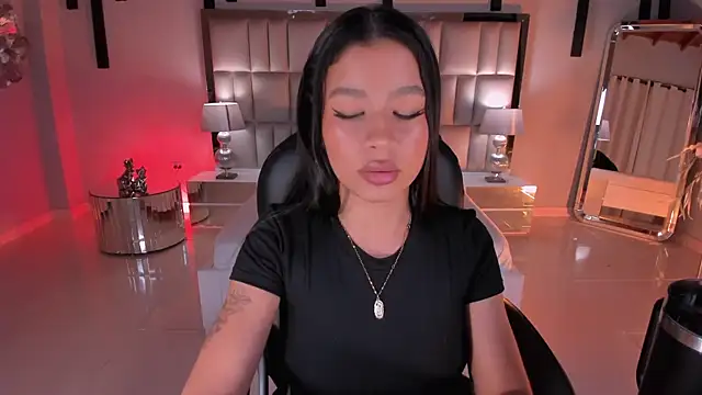 SophieHouston_ webcam