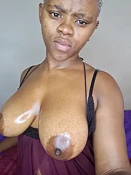 CertifiedhottieXOXO webcam