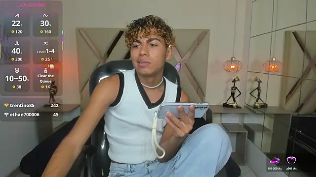 Anyelo_Twink live sex cam