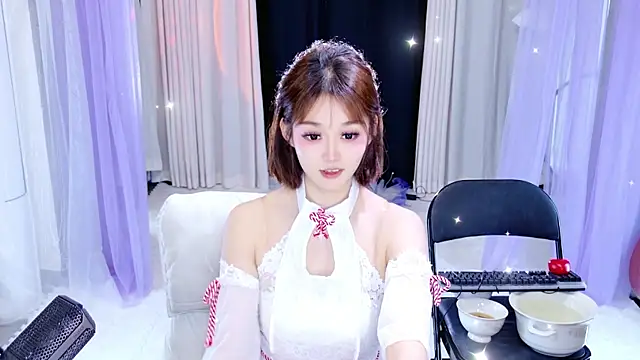 Dancer_Lucky-Nini webcam