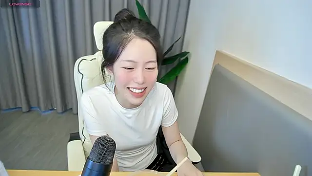 yizhixiaolulu webcam