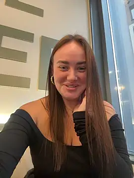 KiraSunshine live sex cam