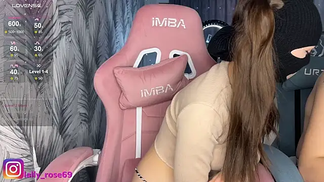 PVT OPEN <3  Show face in private for 1000 tokens