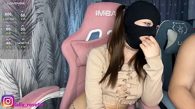 LallyRose69 webcam