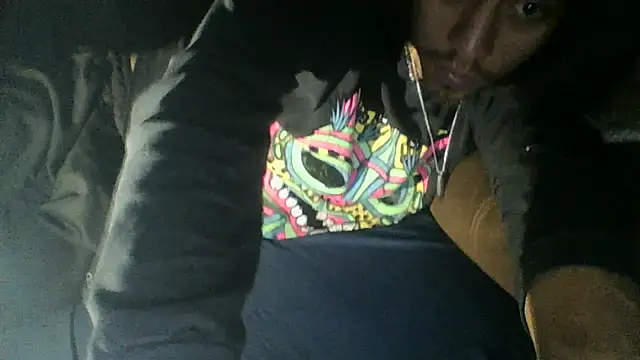 AlexAlejandro13 webcam