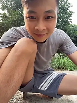 Naughty___asian webcam