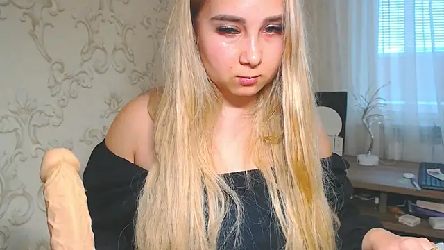 dolphindreams - DolphinDreams's free webcam - UK Sex Cams