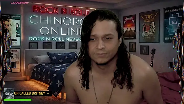 chino_roz webcam