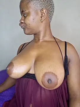 CertifiedhottieXOXO webcam