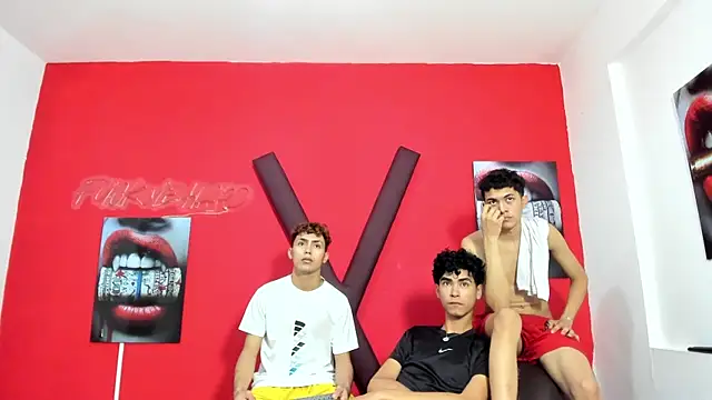 AVENGER_BOYS2026 webcam