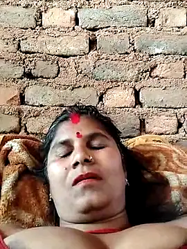 Webcam Model (Hot_di97)  is live.Free join now!