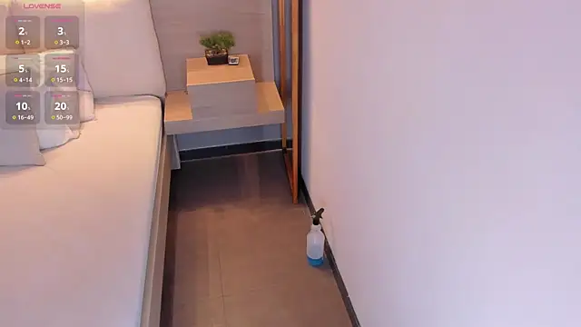 selena_monroy webcam