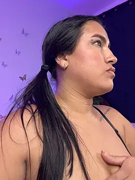 veronica__olsonn webcam