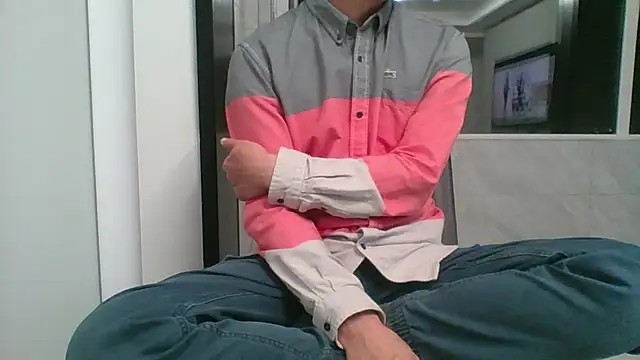 nole_china7 (Ask my age) - talk / fun / cum