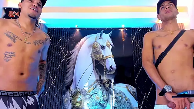 the_knights_of_the_night_ - The_knights_of_the_night_'s free webcam - UK Sex Cams