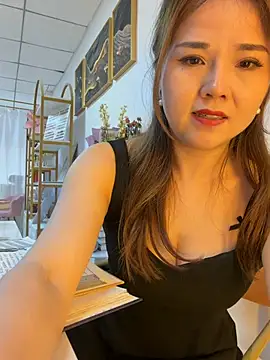 Xiaoxiao-y live sex cam