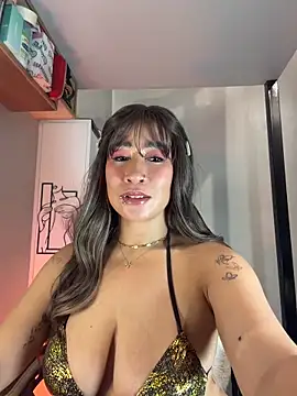 AsianMilfSheryl webcam
