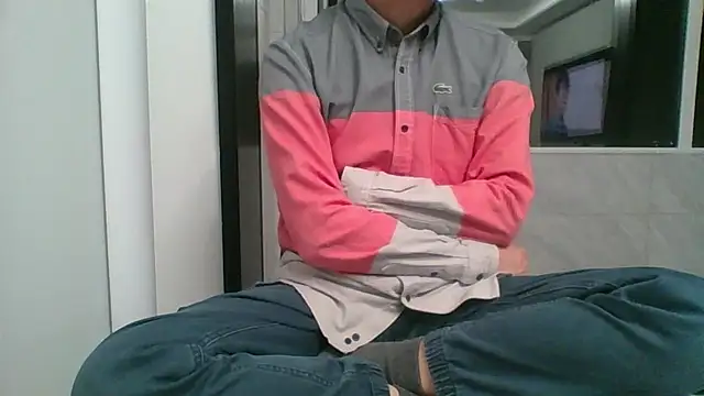 nole_china7 (Ask my age) - talk / fun / cum