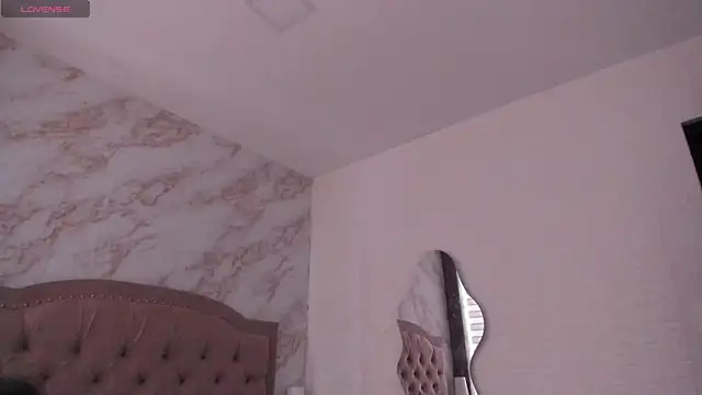 daphne_walton webcam