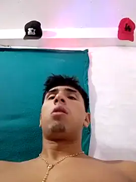 HotAxelBadboy1 webcam