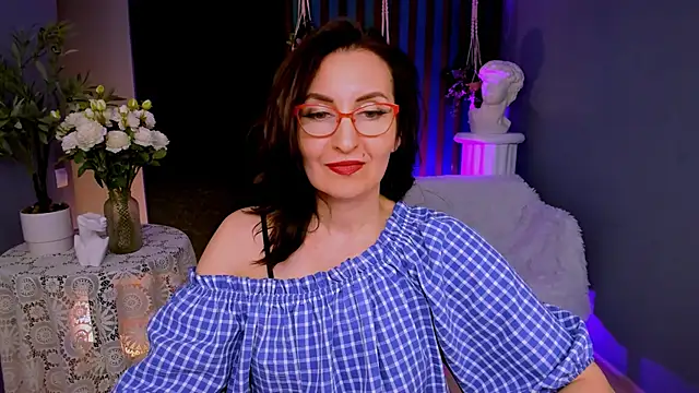 unaterra - UnaTerra's free webcam - UK Sex Cams